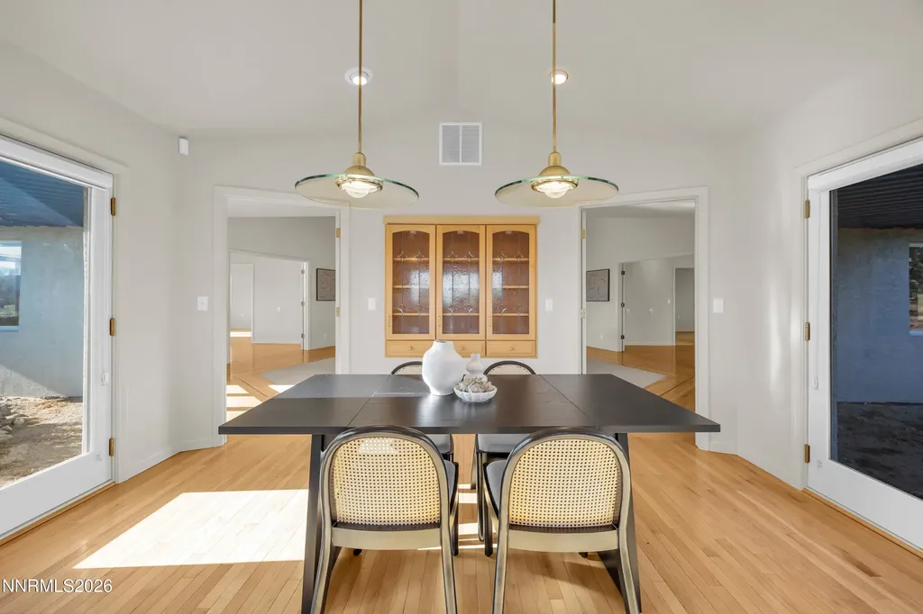 2493 Valley Minden NV 89423