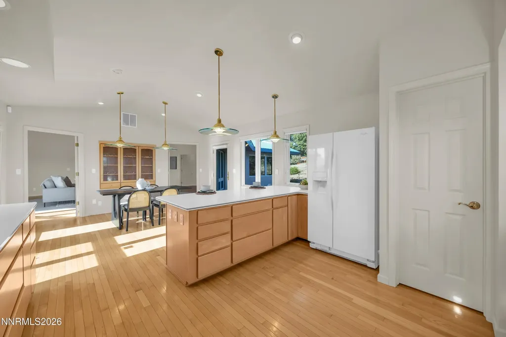 2493 Valley Minden NV 89423