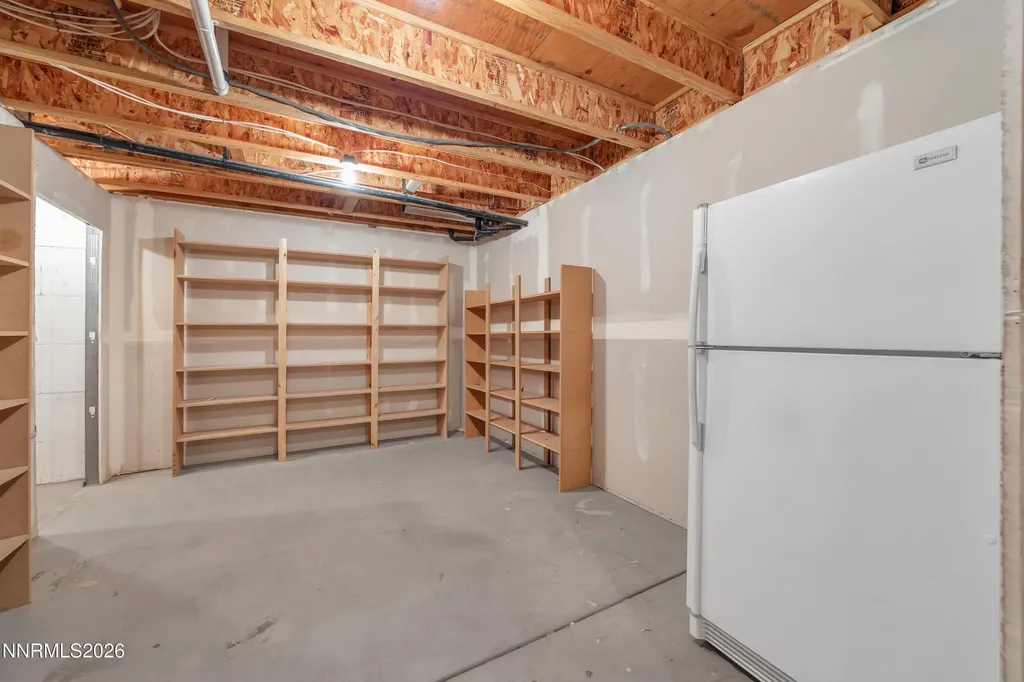 2493 Valley Minden NV 89423