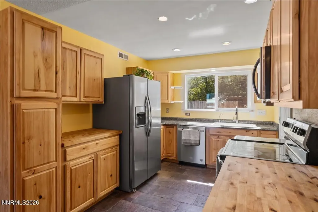 3164 Danville Sparks NV 89434
