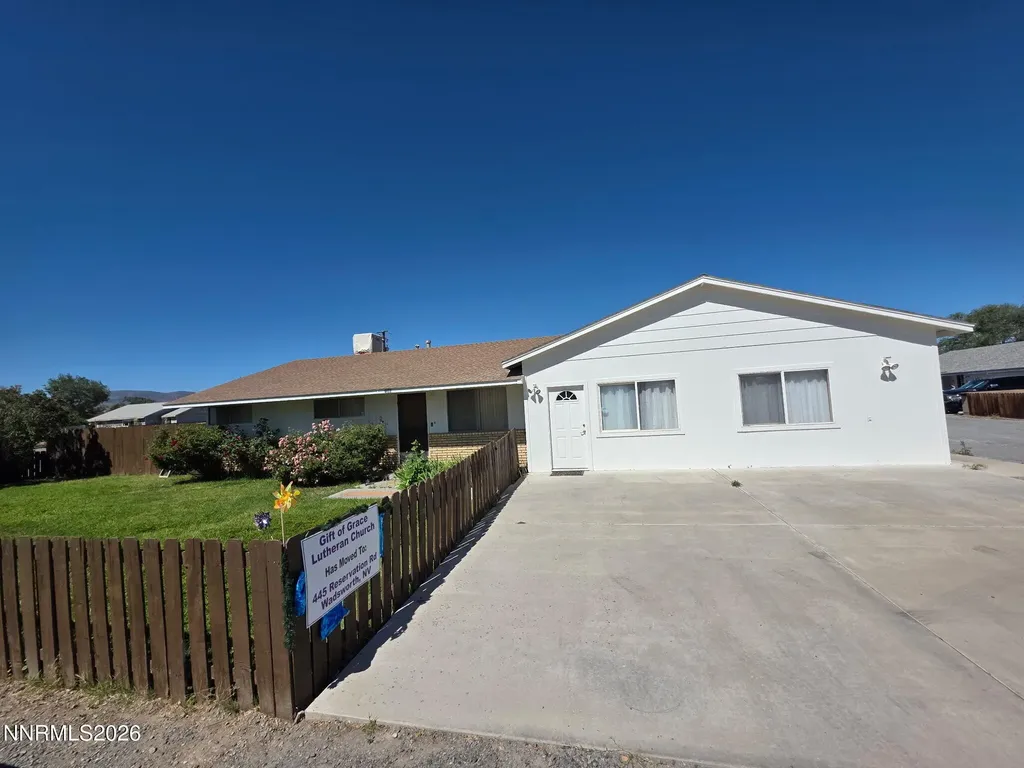 190 West Fernley NV 89408