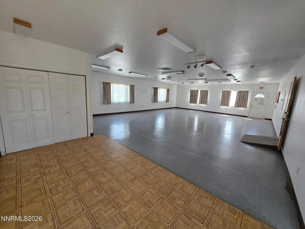 190 West Fernley NV 89408
