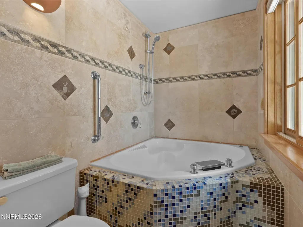 1560 Jones Minden NV 89423
