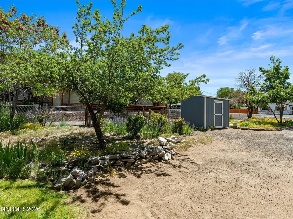 1560 Jones Minden NV 89423