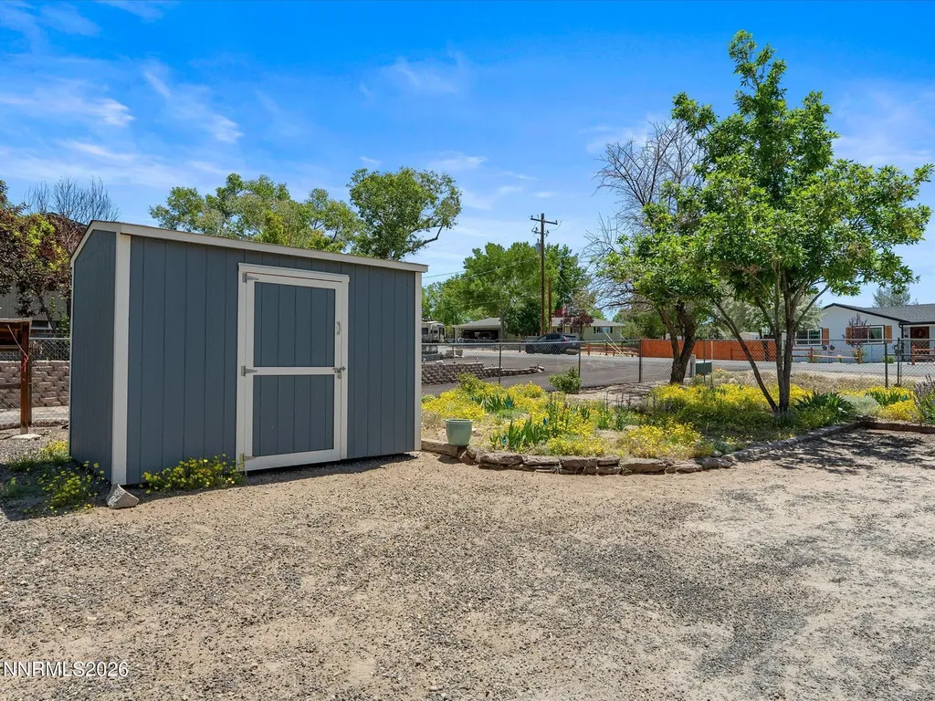 1560 Jones Minden NV 89423