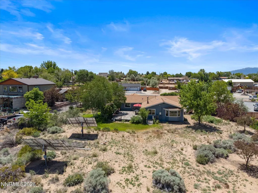 1560 Jones Minden NV 89423