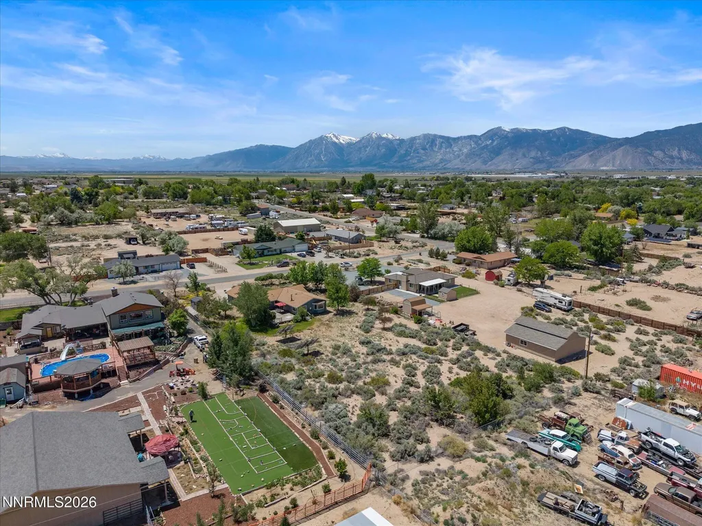 1560 Jones Minden NV 89423