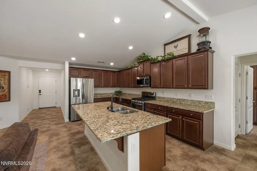 105 Deschutes Dayton NV 89403