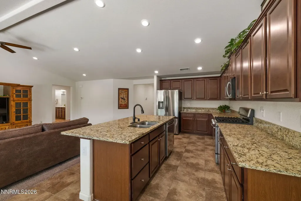 105 Deschutes Dayton NV 89403