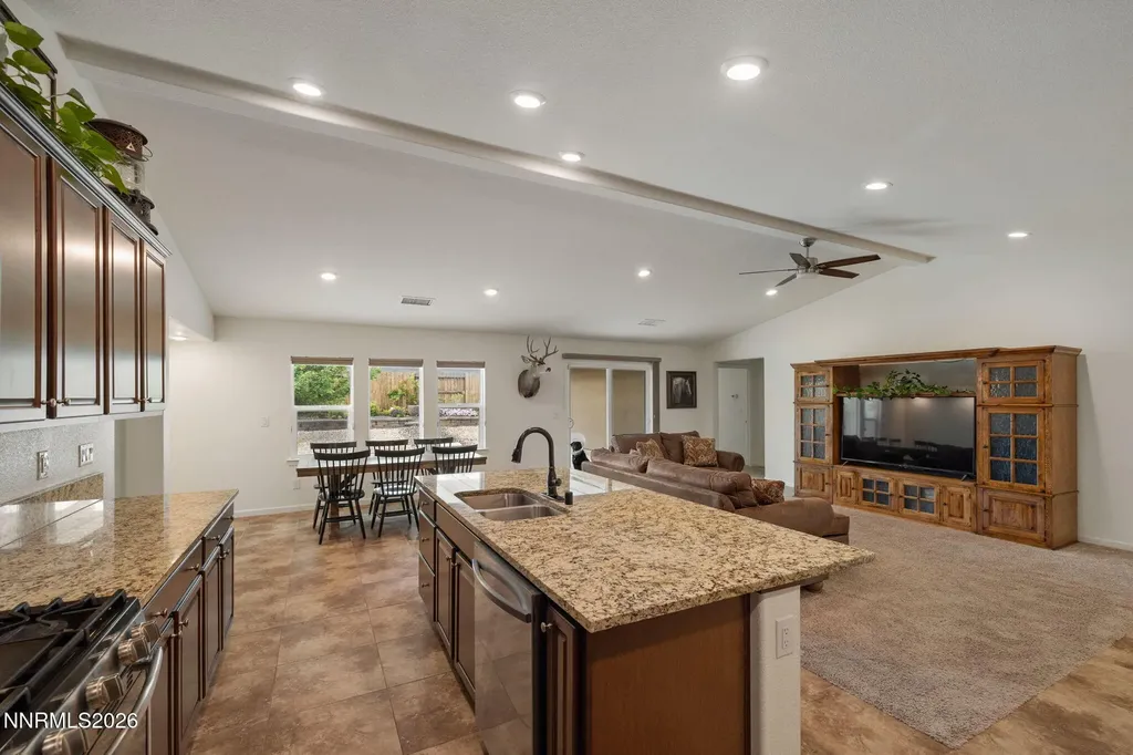 105 Deschutes Dayton NV 89403