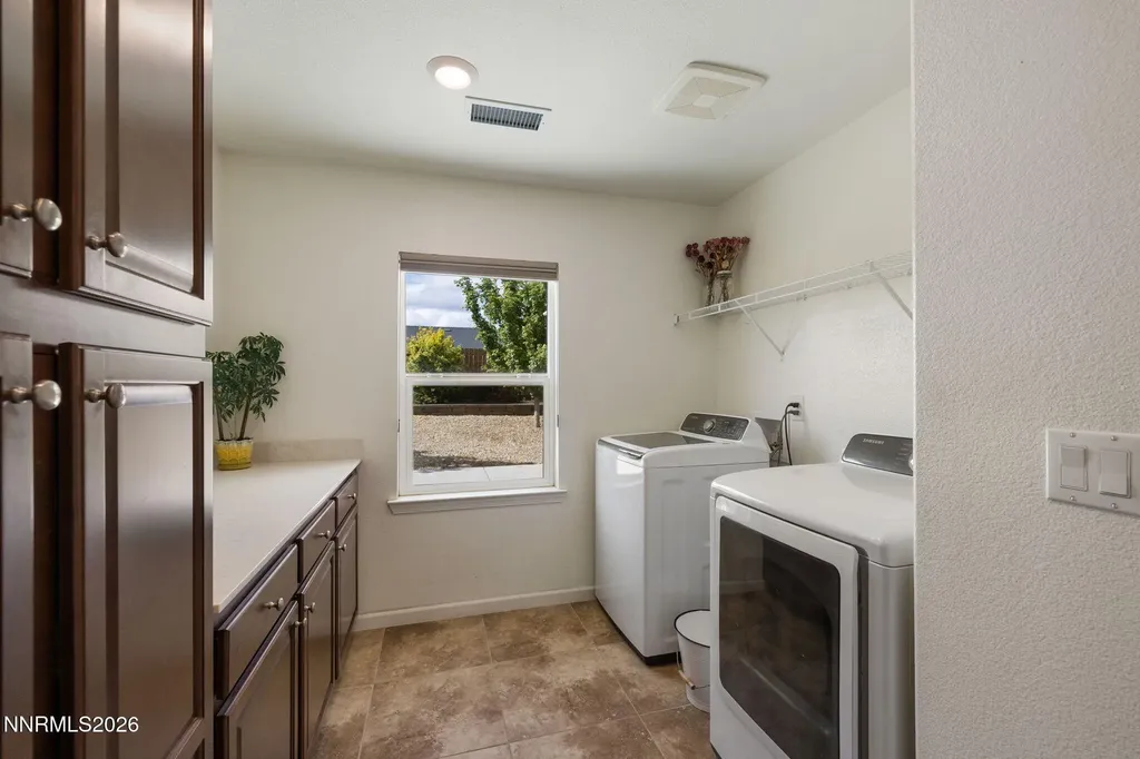 105 Deschutes Dayton NV 89403