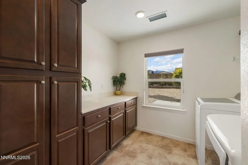 105 Deschutes Dayton NV 89403