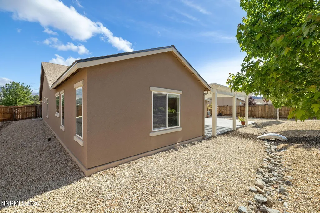 105 Deschutes Dayton NV 89403