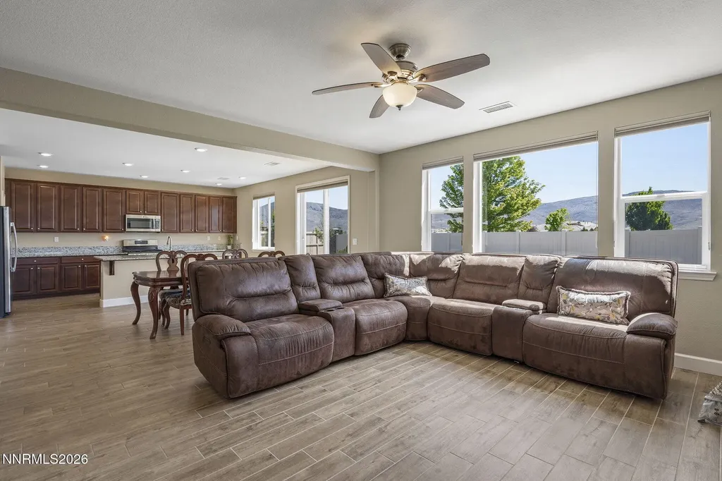 10210 Rollins Reno NV 89521