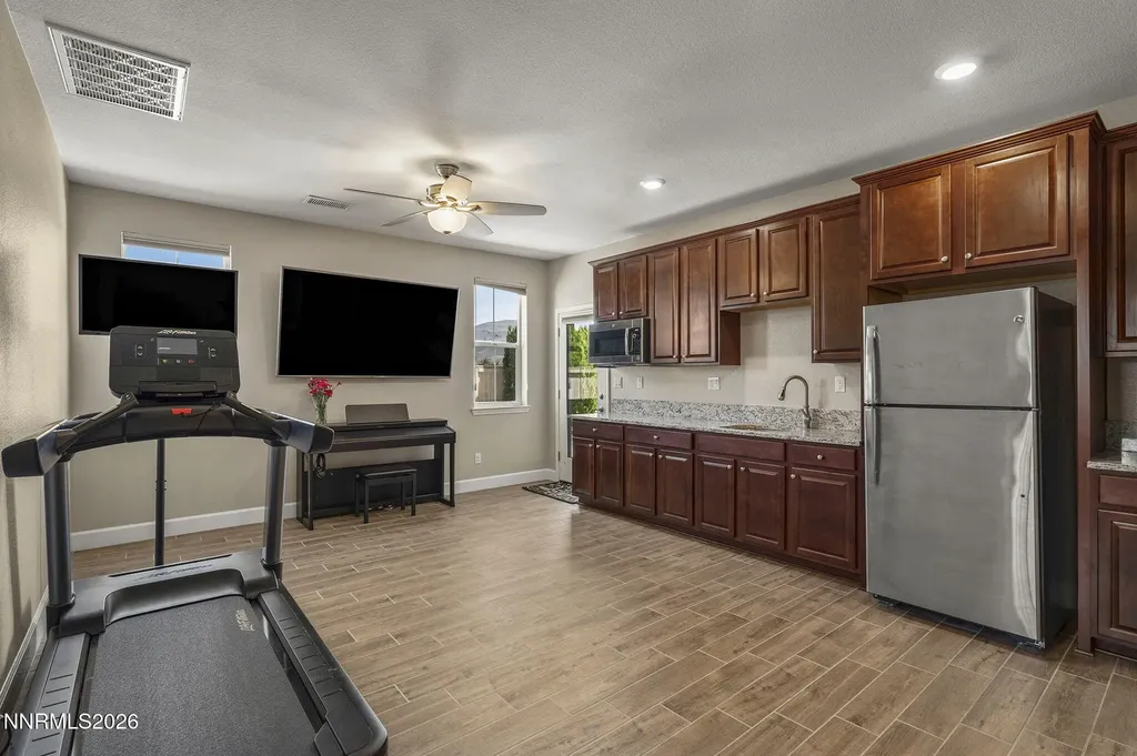 10210 Rollins Reno NV 89521
