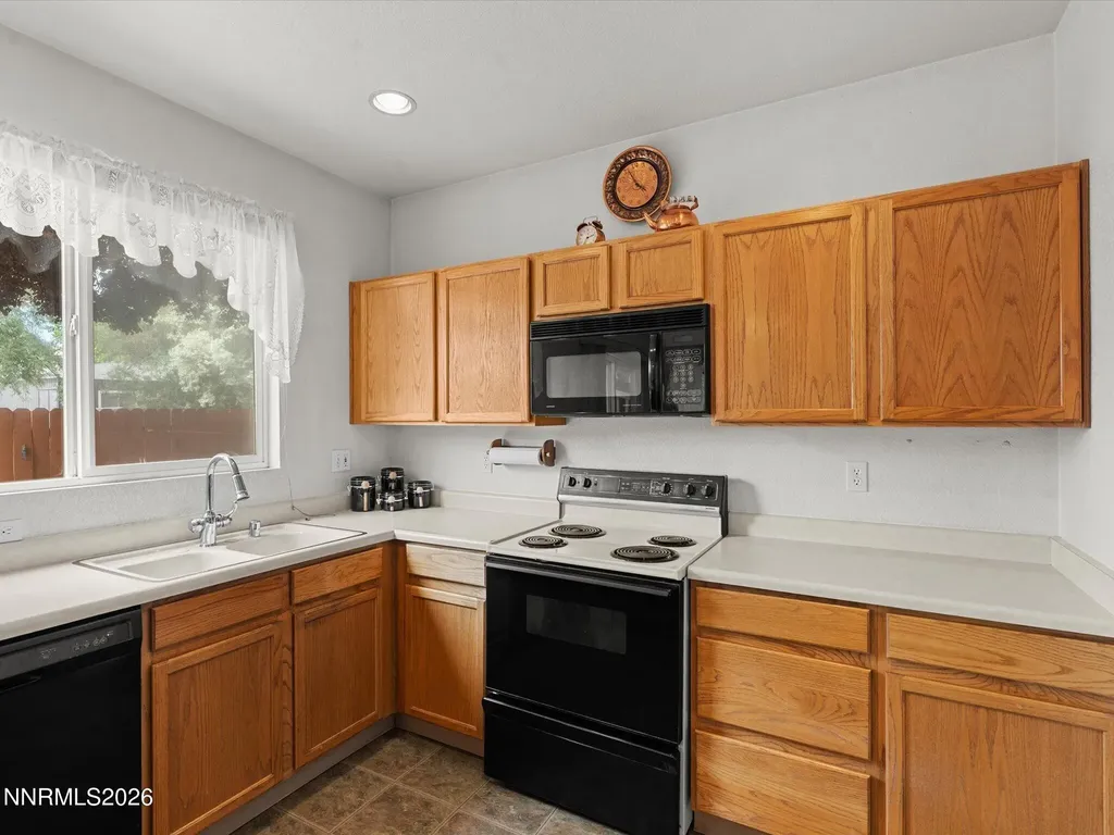 4056 Sycamore Reno NV 89502