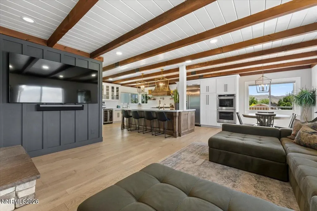 14740 Rim Rock Reno NV 89521