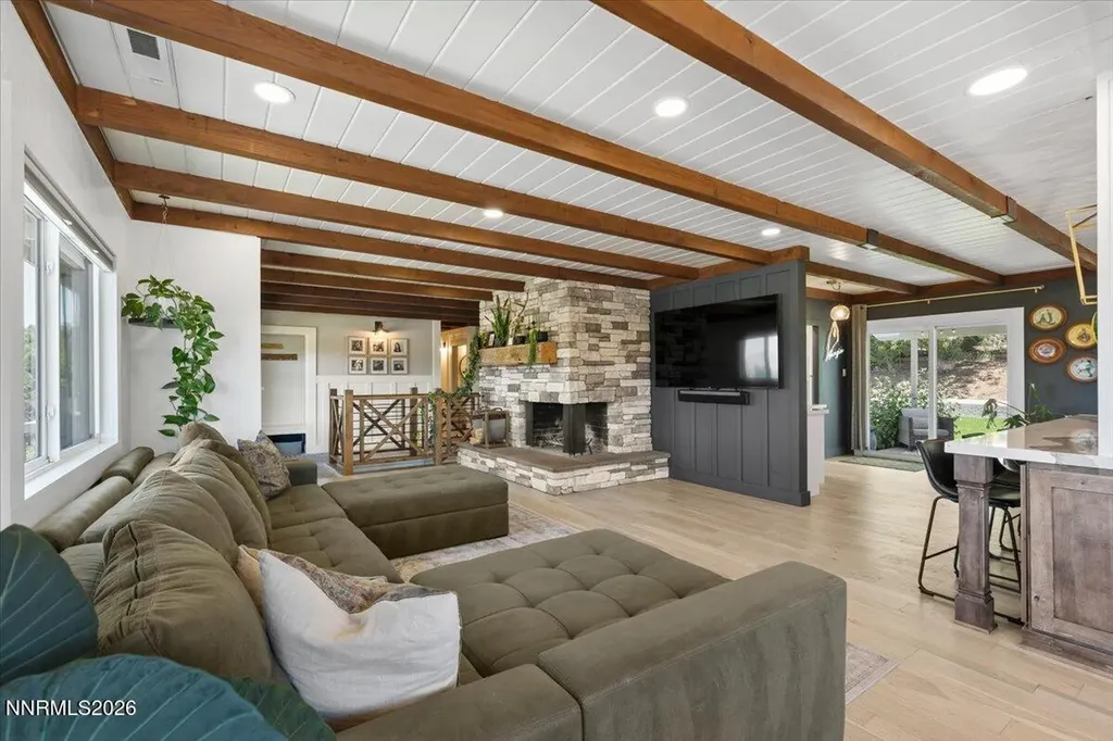 14740 Rim Rock Reno NV 89521