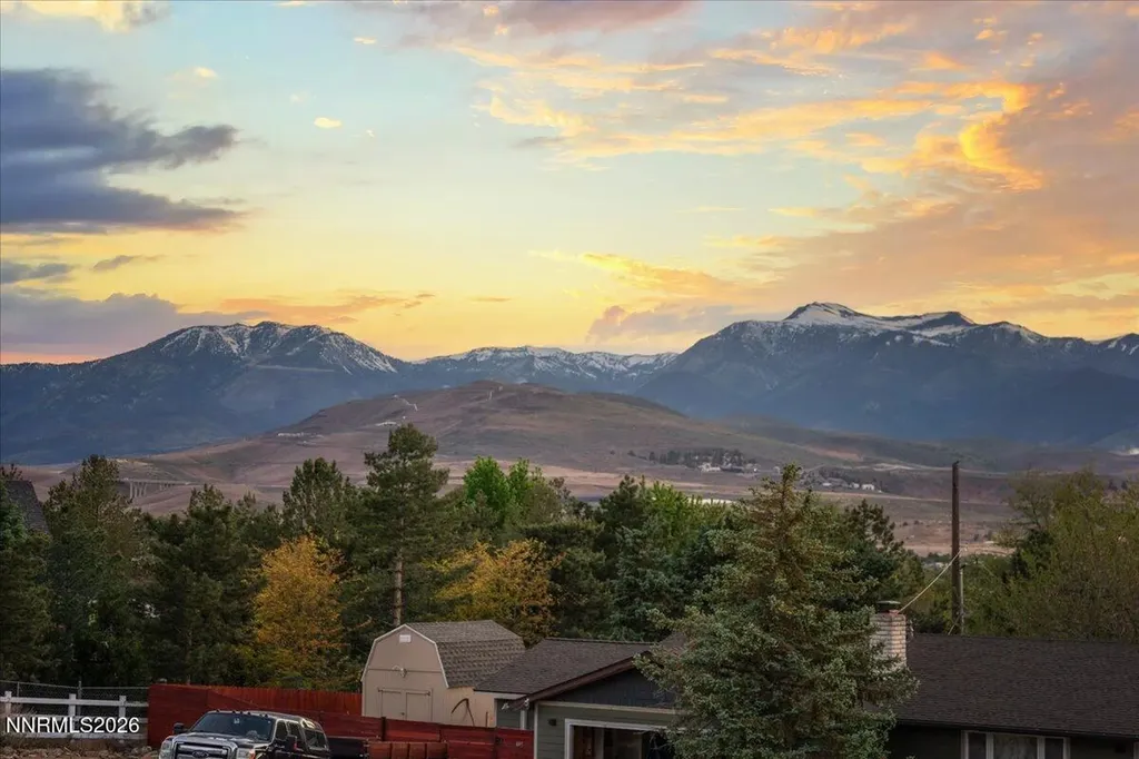 14740 Rim Rock Reno NV 89521