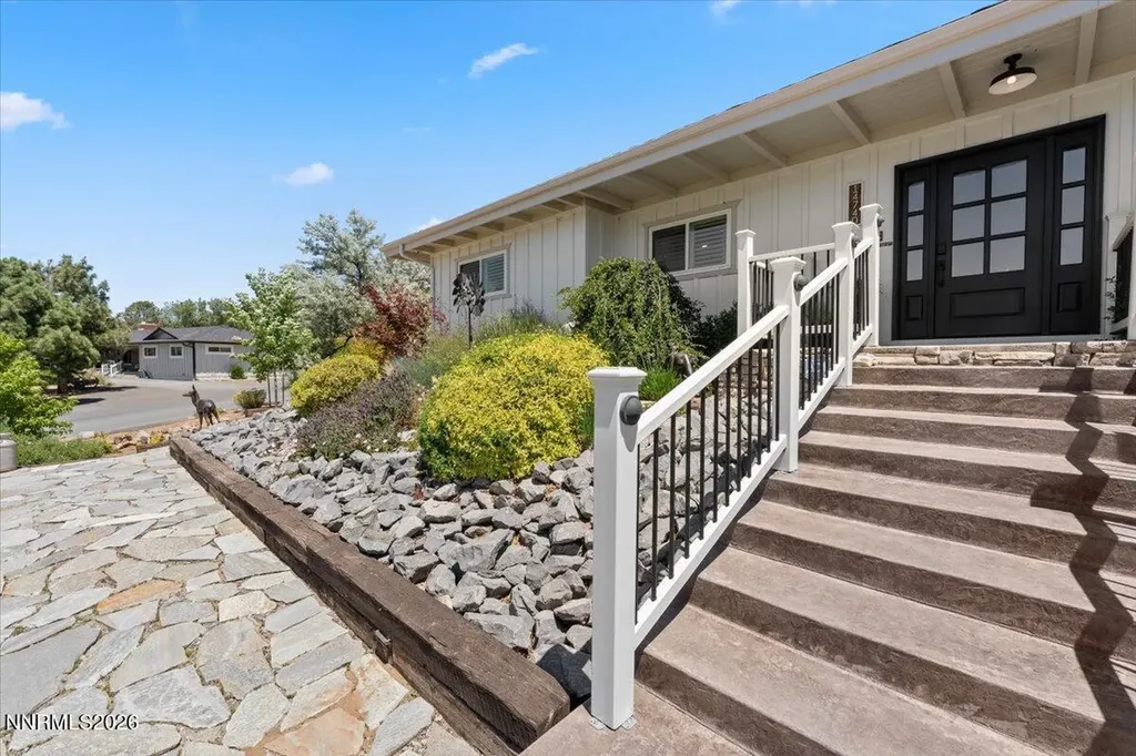 14740 Rim Rock Reno NV 89521