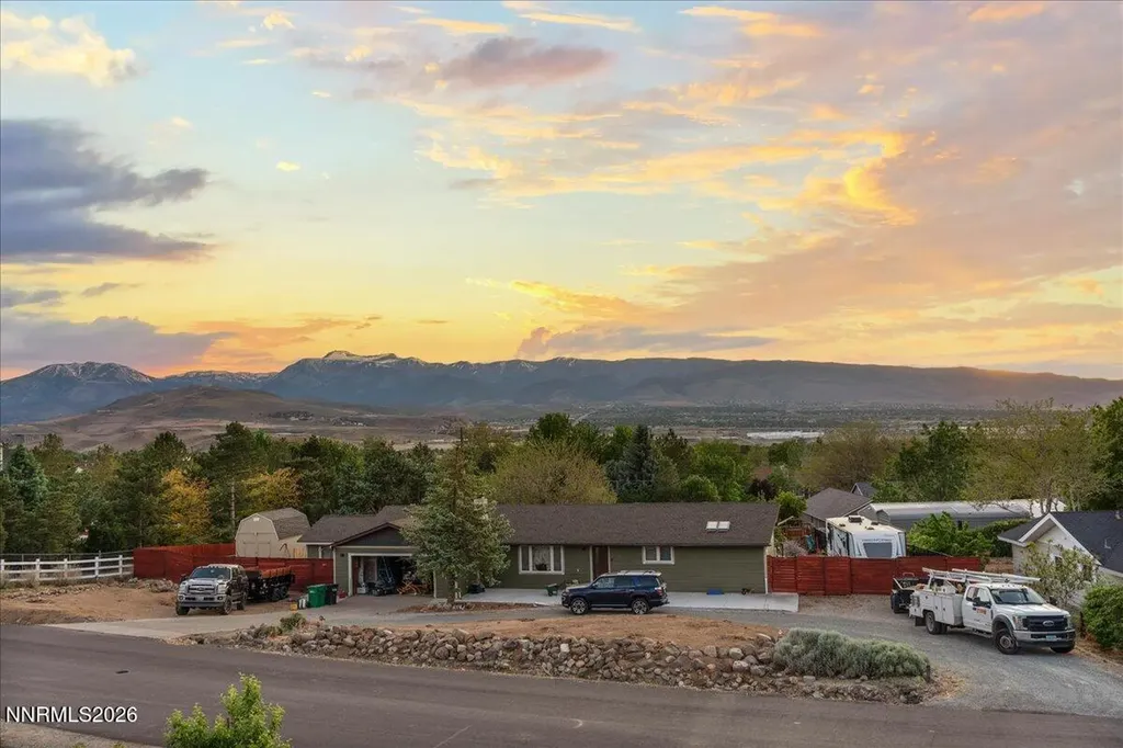 14740 Rim Rock Reno NV 89521