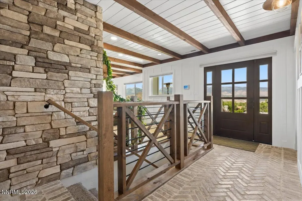 14740 Rim Rock Reno NV 89521