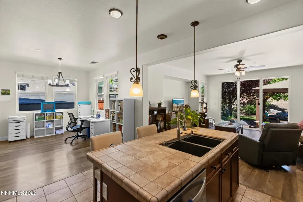 5364 Desertstone Sparks NV 89436