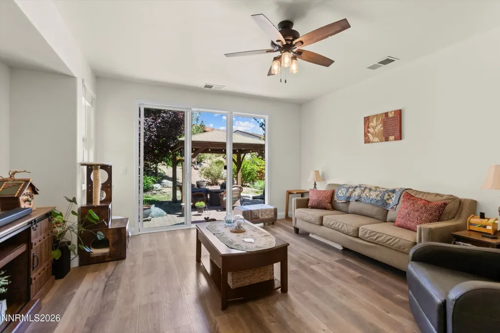 5364 Desertstone Sparks NV 89436