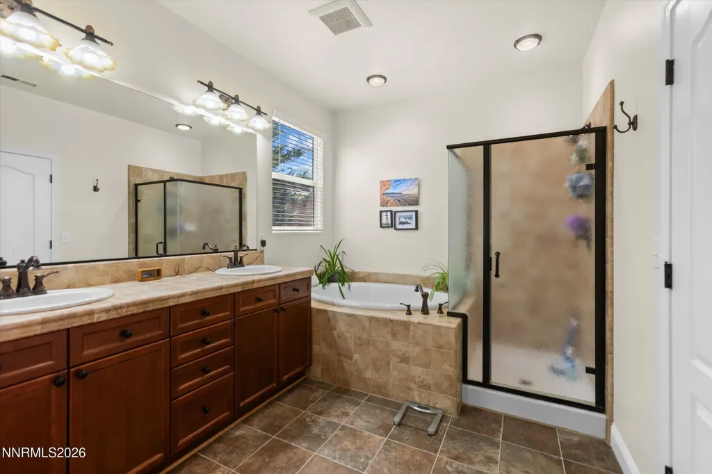 5364 Desertstone Sparks NV 89436