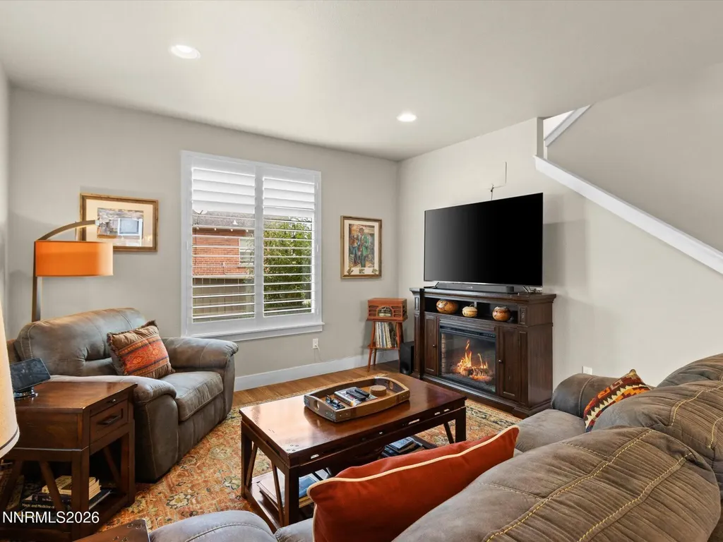 707 Roberts Reno NV 89502