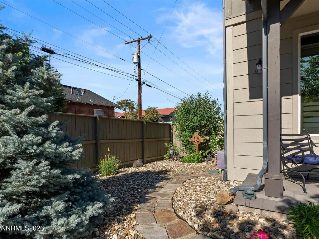 707 Roberts Reno NV 89502