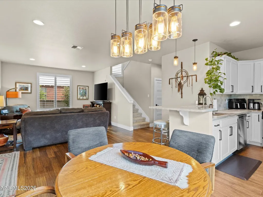707 Roberts Reno NV 89502