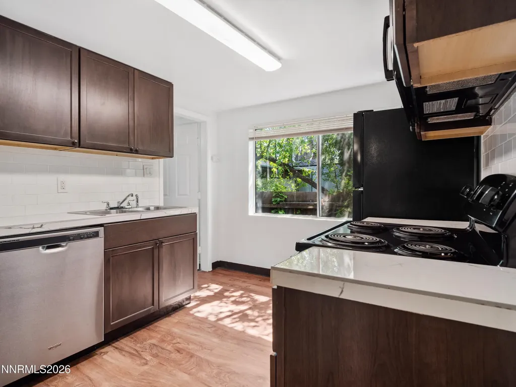 824/828 Locust Reno NV 89502