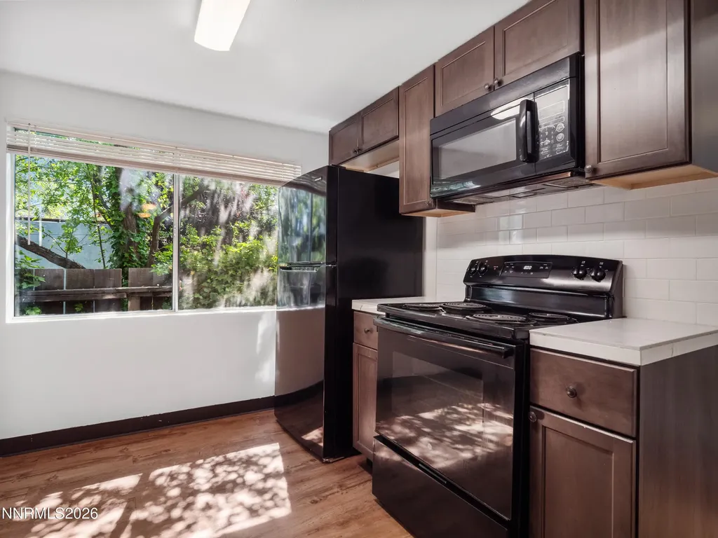 824/828 Locust Reno NV 89502