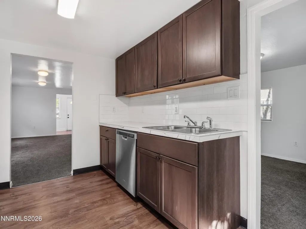 824/828 Locust Reno NV 89502