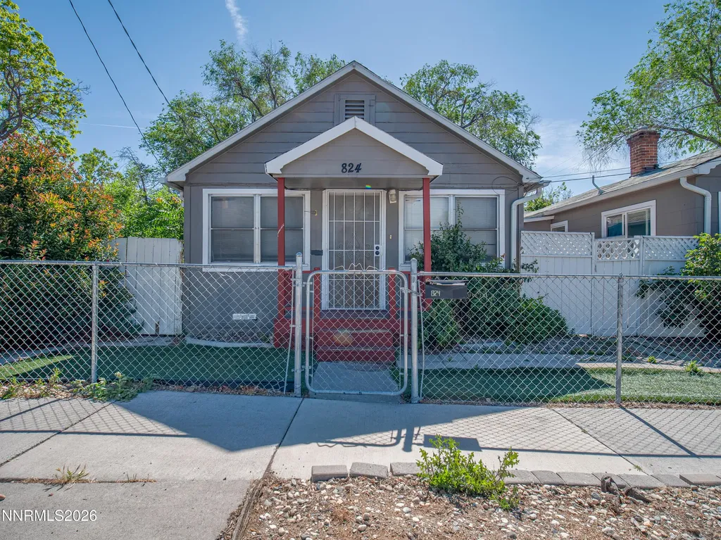 824/828 Locust Reno NV 89502