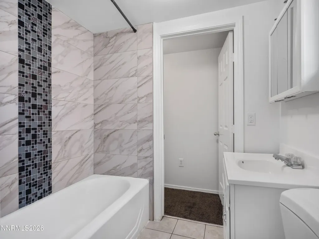 824/828 Locust Reno NV 89502