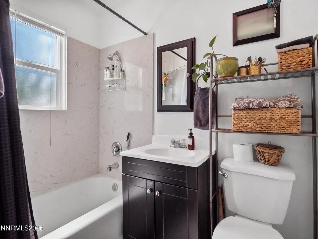 824/828 Locust Reno NV 89502