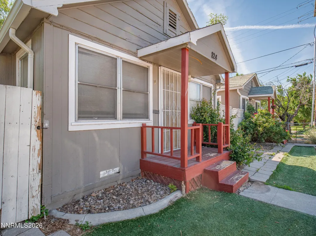 824/828 Locust Reno NV 89502