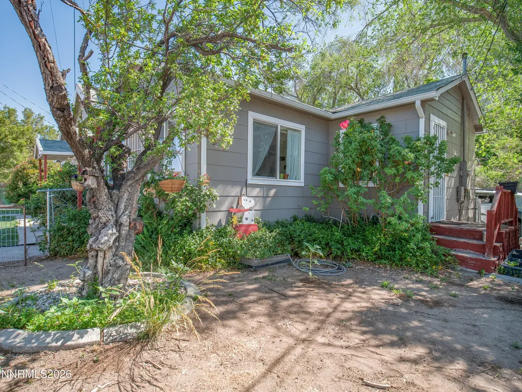 824/828 Locust Reno NV 89502