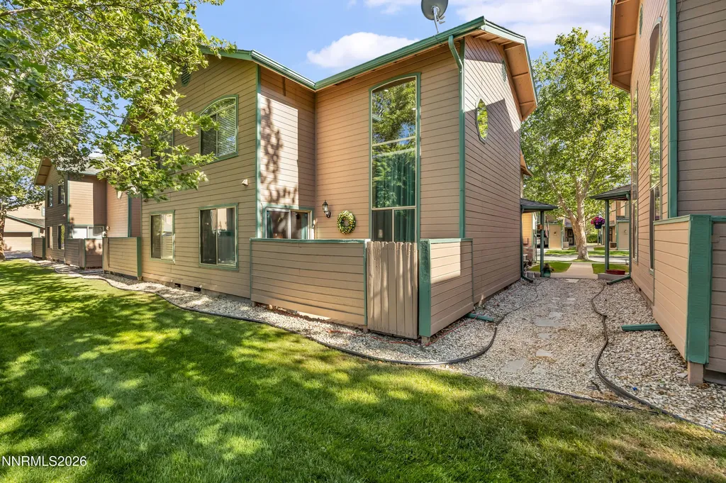 1712 Darin Carson City NV 89701