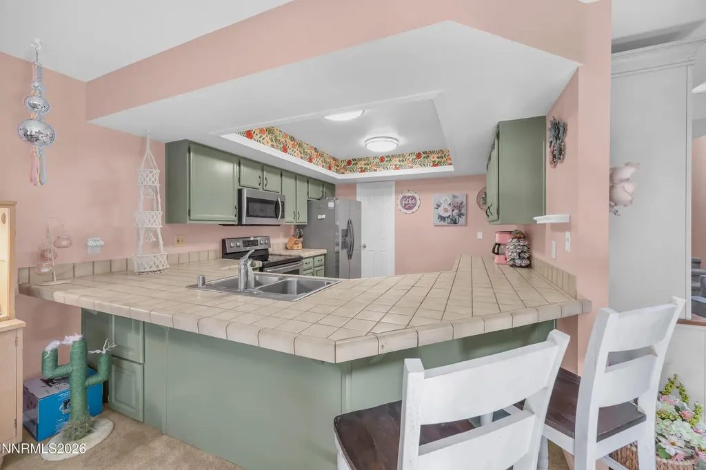 1712 Darin Carson City NV 89701