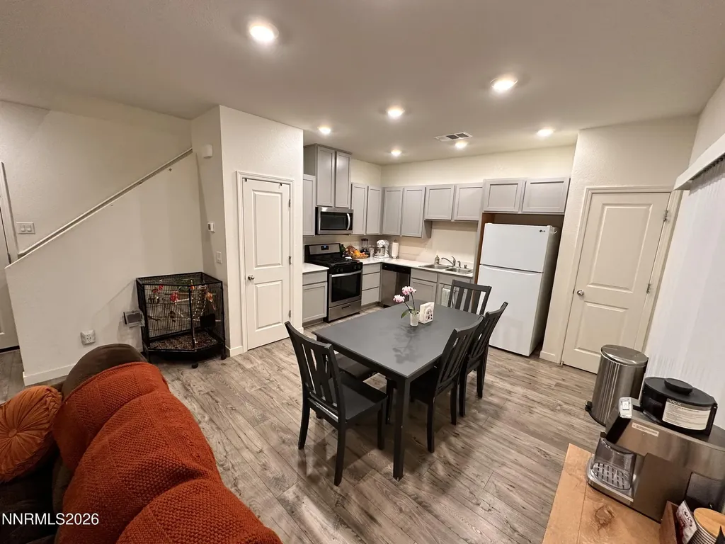 624 Selene Moon Reno NV 89506