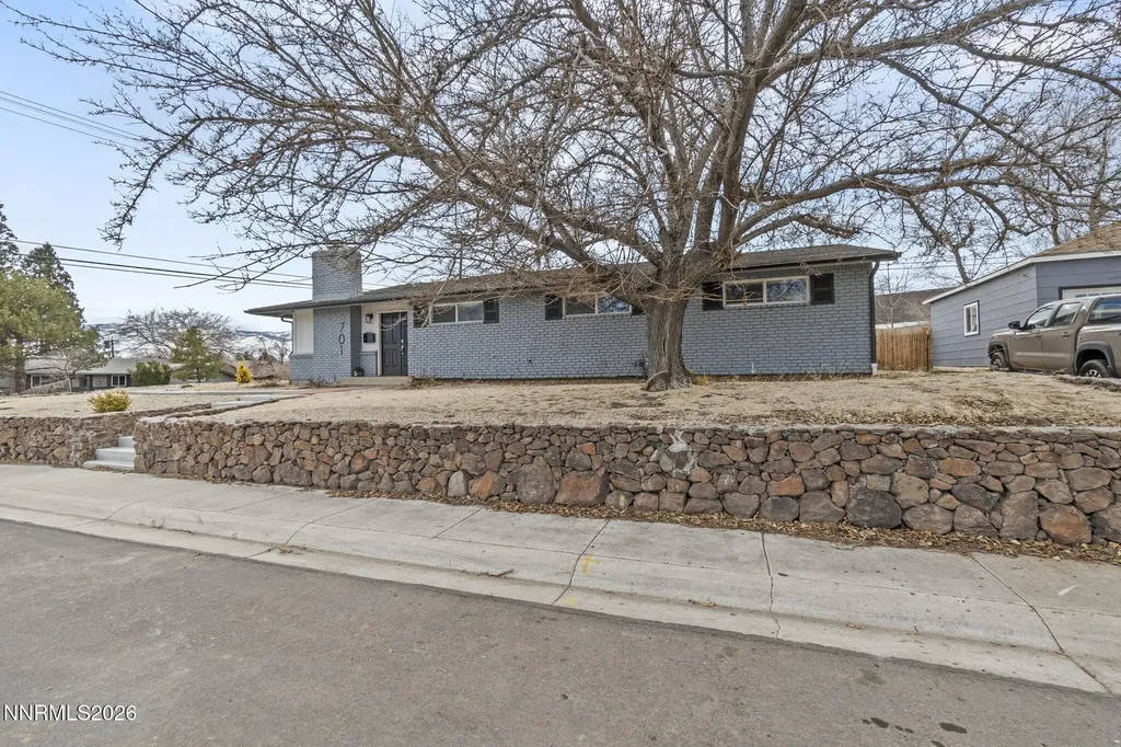 701 Bowman Reno NV 89503