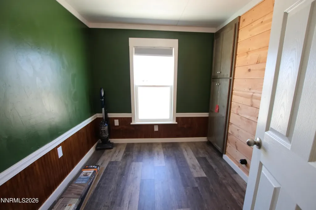 8 Falcon Yerington NV 89447