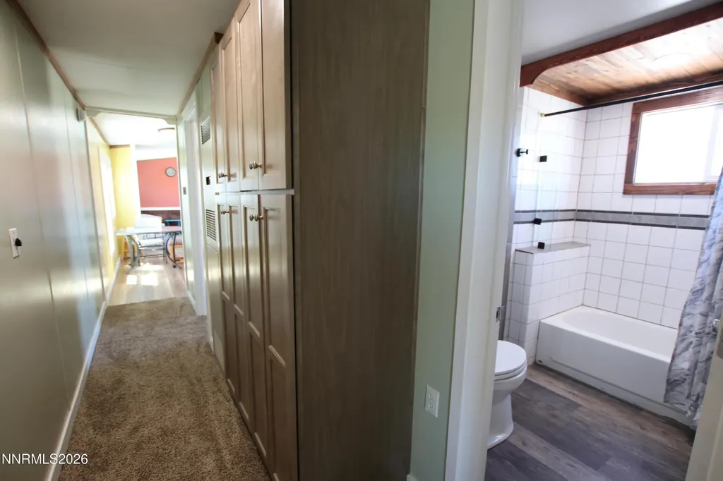 8 Falcon Yerington NV 89447