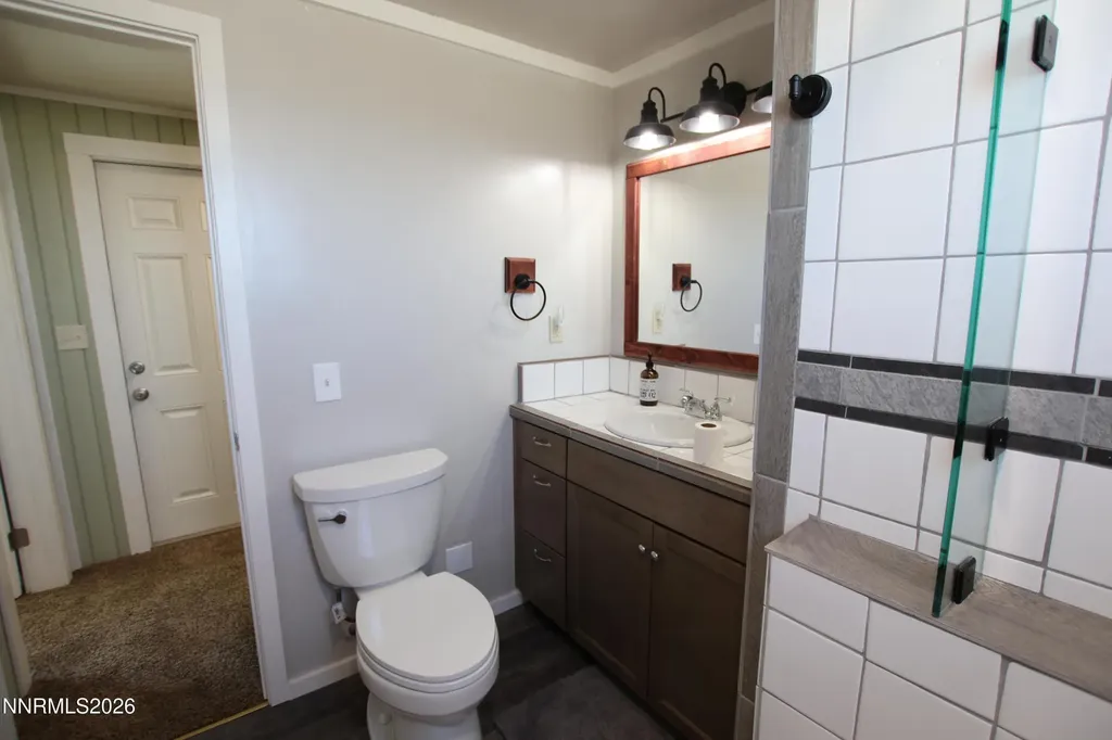 8 Falcon Yerington NV 89447