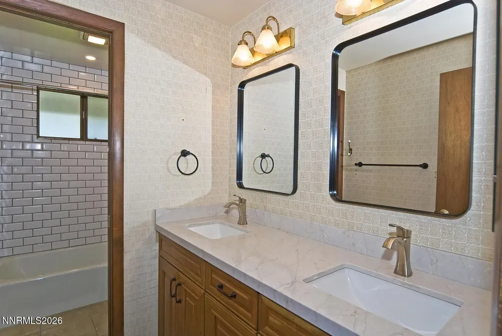 3185 Corey Reno NV 89509