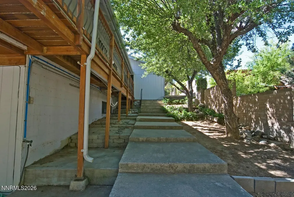 3185 Corey Reno NV 89509
