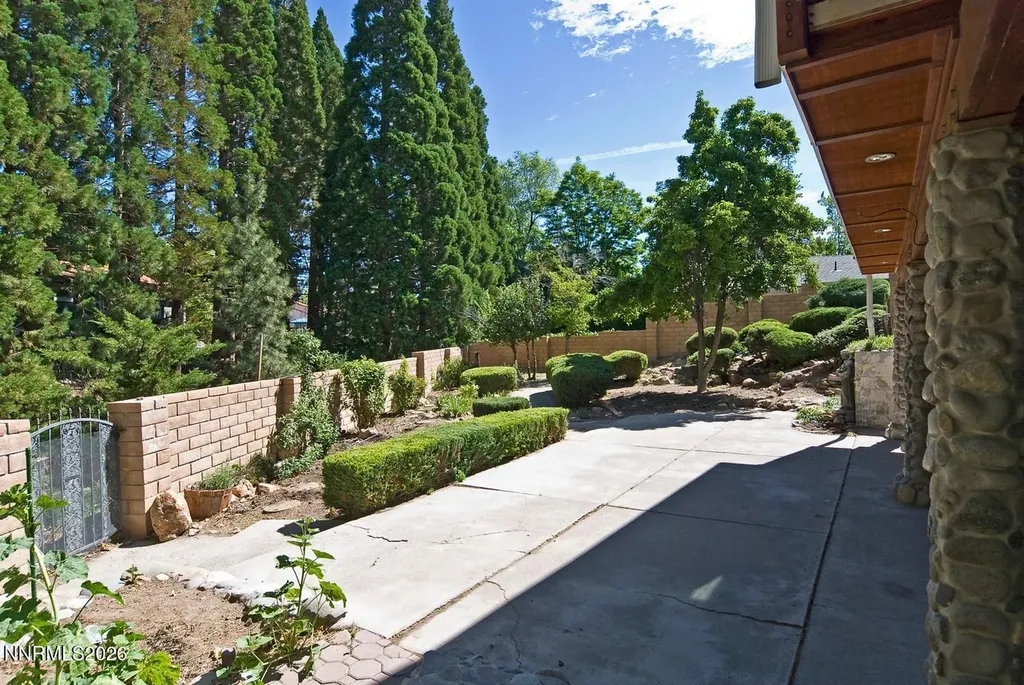 3185 Corey Reno NV 89509